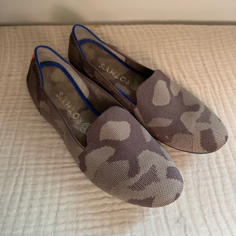 Rothy’s RARE Mink Camo Loafer size 10
